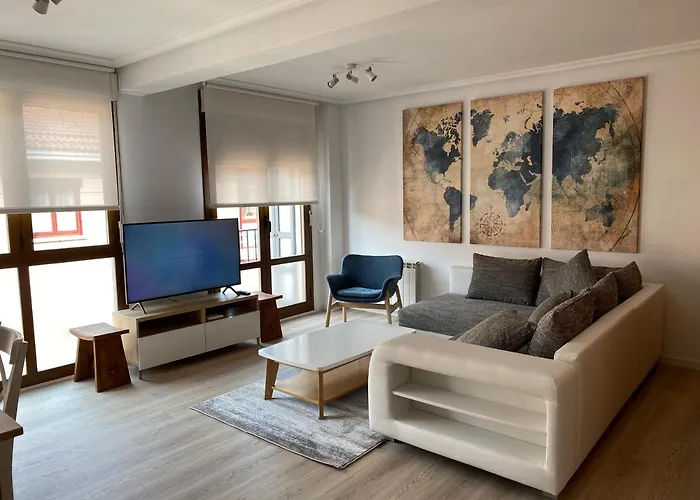 Precioso Apartamento A Estrenar En El Centro De Ezcaray 6-8 Pax